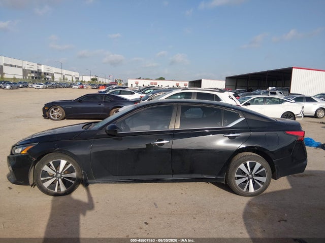 45507863 :رقم المزاد ، 1N4BL4DV9NN368383 vin ، 2022 Nissan Altima Sv Fwd مزاد بيع