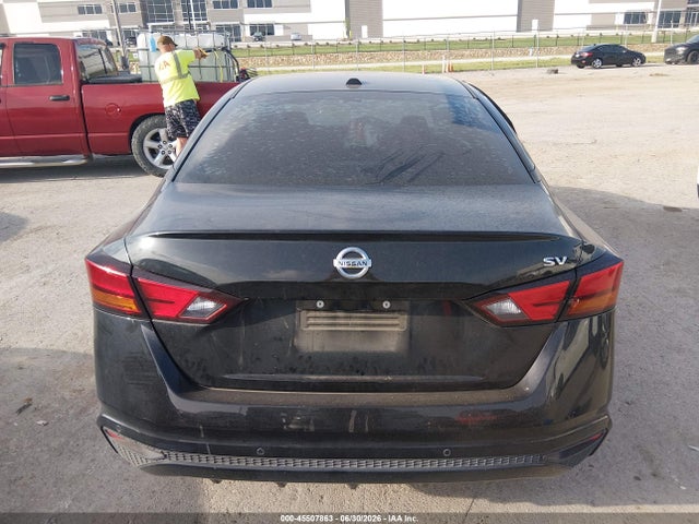 45507863 :رقم المزاد ، 1N4BL4DV9NN368383 vin ، 2022 Nissan Altima Sv Fwd مزاد بيع
