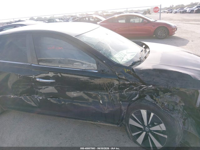 45507863 :رقم المزاد ، 1N4BL4DV9NN368383 vin ، 2022 Nissan Altima Sv Fwd مزاد بيع