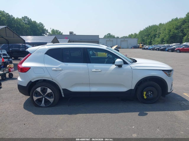 Продажа на аукционе авто 2025 Volvo Xc40 B5 Core Bright Theme, vin: YV4L12UJ0S2495863, номер лота: 45507887