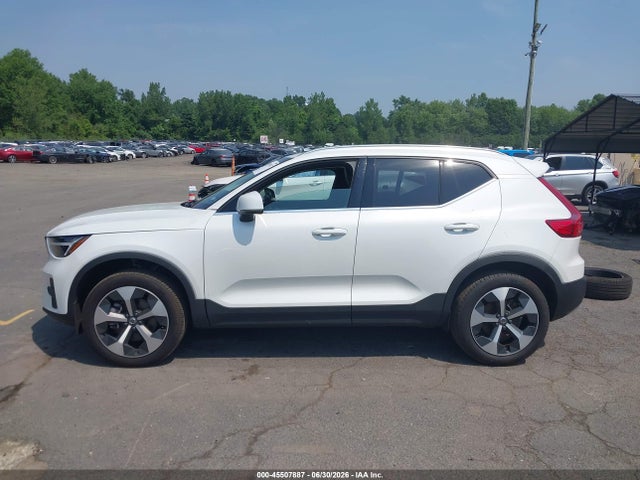 Продажа на аукционе авто 2025 Volvo Xc40 B5 Core Bright Theme, vin: YV4L12UJ0S2495863, номер лота: 45507887
