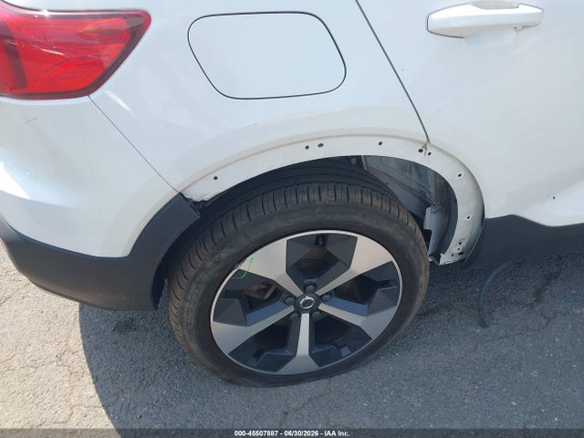 Продажа на аукционе авто 2025 Volvo Xc40 B5 Core Bright Theme, vin: YV4L12UJ0S2495863, номер лота: 45507887