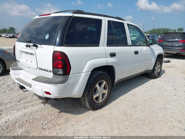 45507913 :رقم المزاد ، 1GNDS13S542301007 vin ، 2004 Chevrolet Trailblazer Ls مزاد بيع