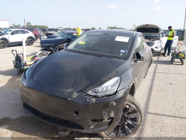 7SAYGDEE9NA006057 Tesla Model Y Long Range Dual Motor All-wheel Drive