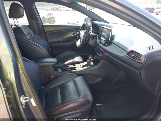 2018 Hyundai Elantra Gt Sport მანქანა იყიდება აუქციონზე, vin: KMHH55LC5JU038305, აუქციონის ნომერი: 45507962