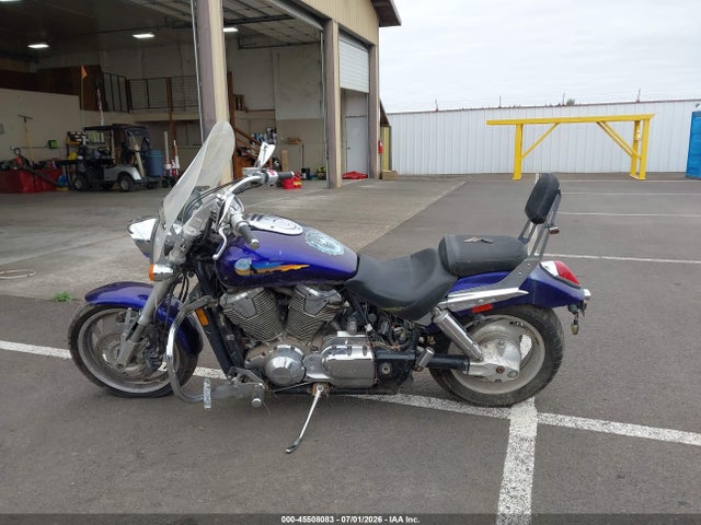 Продажа на аукционе авто 2003 Honda Vtx1800 C, vin: 1HFSC46123A100158, номер лота: 45508083