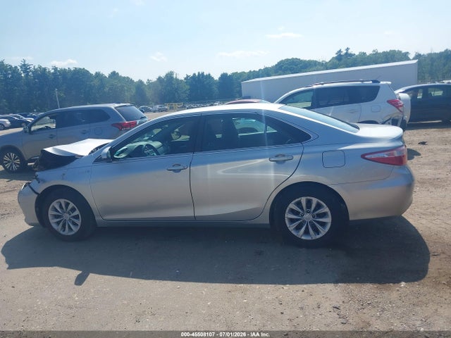 4T1BD1FKXFU146690 Toyota Camry Hybrid Le