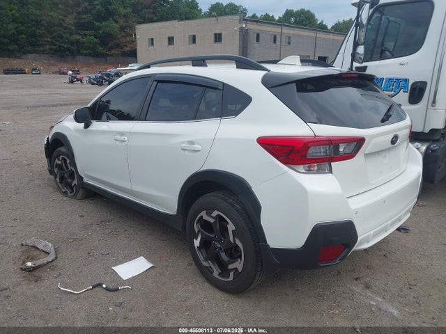 Subaru Crosstrek Limited 2023 JF2GTHMC7PH309812 Image 3