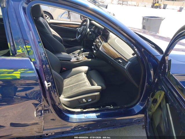 BMW 540I 2019 WBAJE5C54KWW39781 Image 5