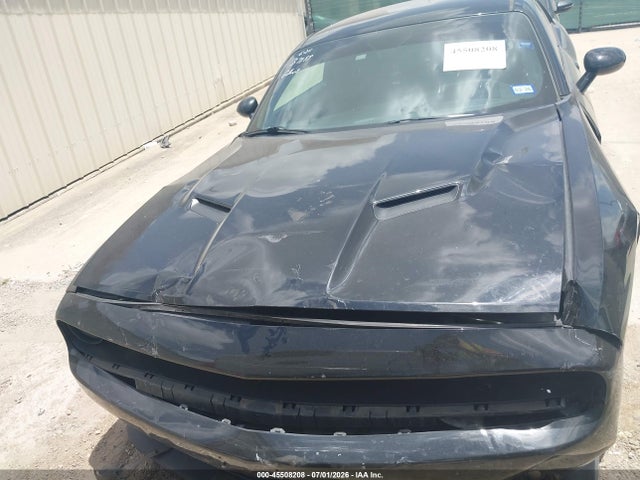 2C3CDZAG7KH587169 Dodge Challenger Sxt