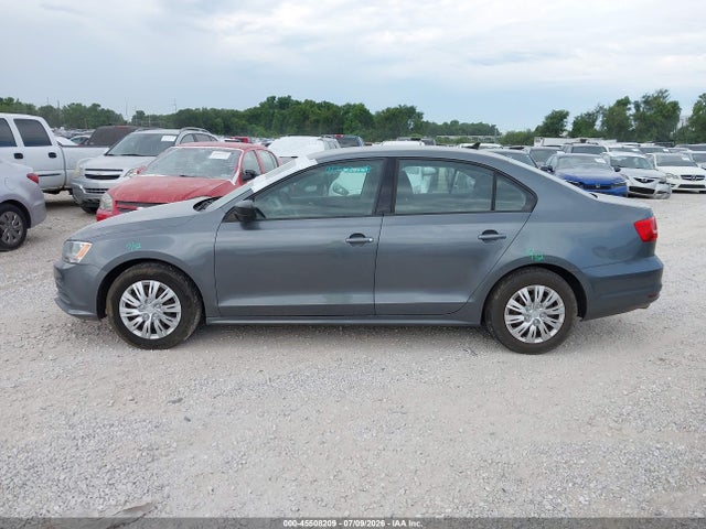 2015 Volkswagen Jetta 2.0l S მანქანა იყიდება აუქციონზე, vin: 3VW2K7AJ4FM268927, აუქციონის ნომერი: 45508209