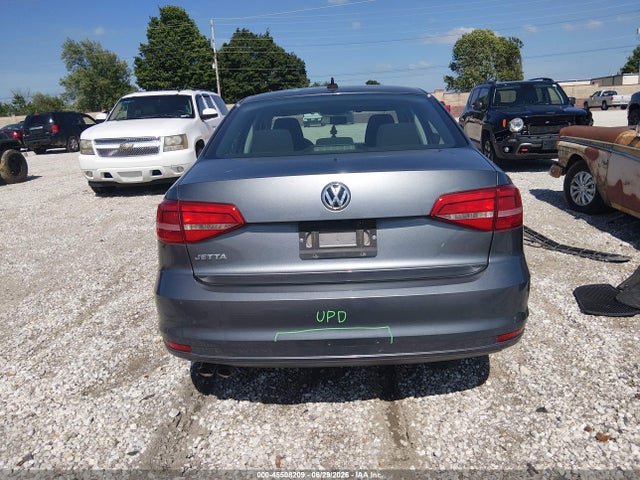2015 Volkswagen Jetta 2.0l S მანქანა იყიდება აუქციონზე, vin: 3VW2K7AJ4FM268927, აუქციონის ნომერი: 45508209