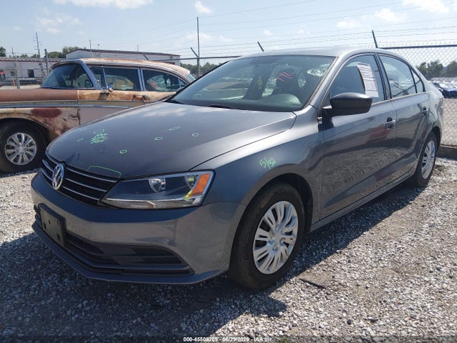2015 Volkswagen Jetta 2.0l S მანქანა იყიდება აუქციონზე, vin: 3VW2K7AJ4FM268927, აუქციონის ნომერი: 45508209
