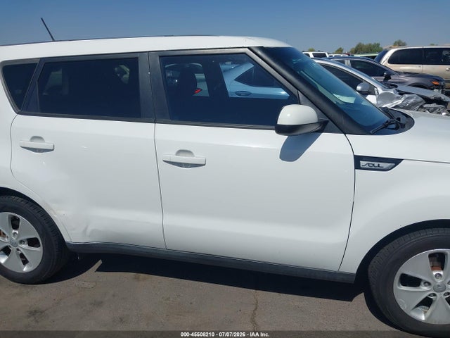 KIA Soul 2015 KNDJN2A22F7188781 Image 14
