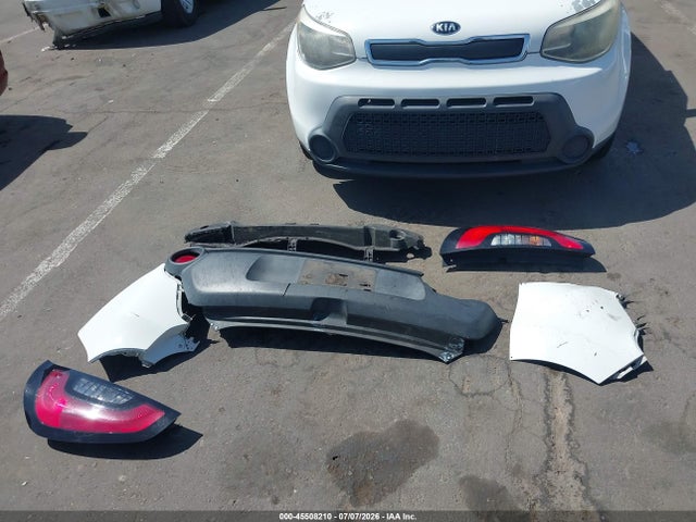 Продаж на аукціоні авто 2015 Kia Soul, vin: KNDJN2A22F7188781, номер лоту: 45508210