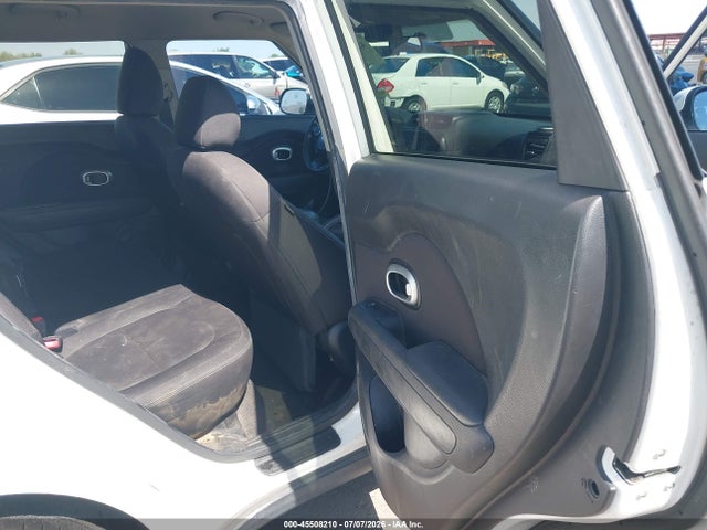 2015 Kia Soul მანქანა იყიდება აუქციონზე, vin: KNDJN2A22F7188781, აუქციონის ნომერი: 45508210