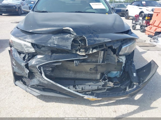 1G1ZH5SXXGF266424 Chevrolet Malibu Premier