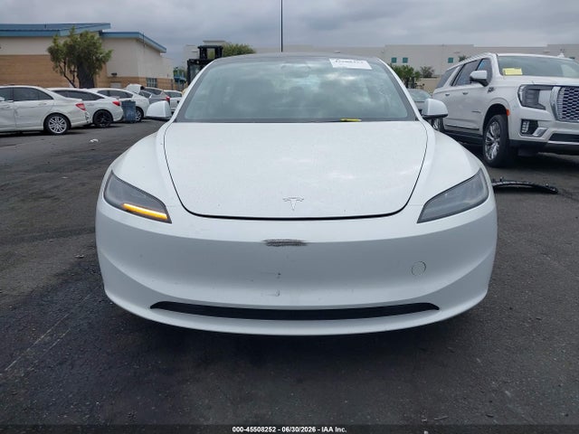Tesla Model 3 Long Range Dual Motor All-wheel Drive 2024 5YJ3E1EB2RF735494 Image 13