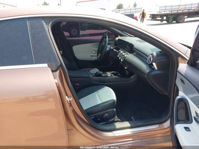 Продаж на аукціоні авто 2022 Mercedes-benz Cla 250 4matic, vin: W1K5J4HB8NN306413, номер лоту: 45508277