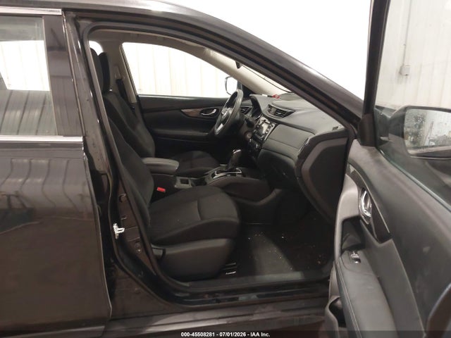 Продажа на аукционе авто 2017 Nissan Rogue S, vin: KNMAT2MT0HP552127, номер лота: 45508281