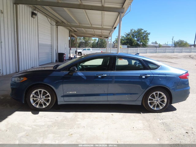 3FA6P0LU9KR211162 Ford Fusion Hybrid Se