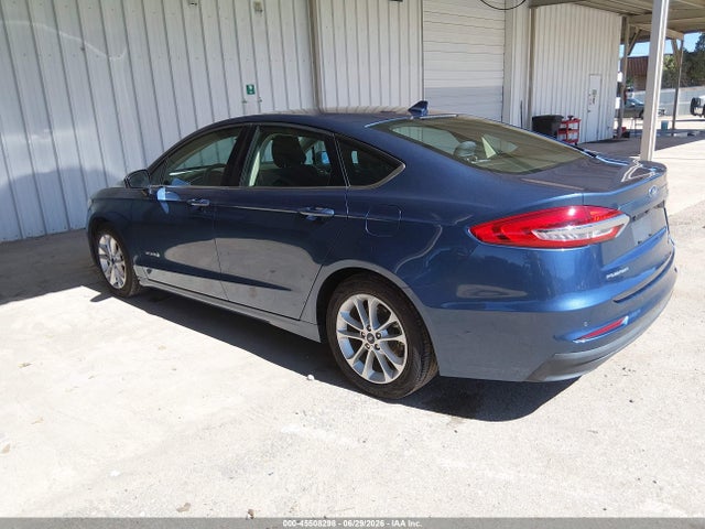 3FA6P0LU9KR211162 Ford Fusion Hybrid Se