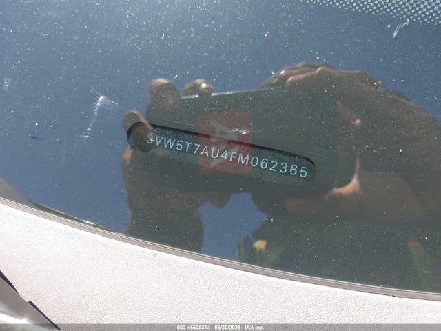 3VW5T7AU4FM062365 Volkswagen Golf Gti 2.0t S 4-door