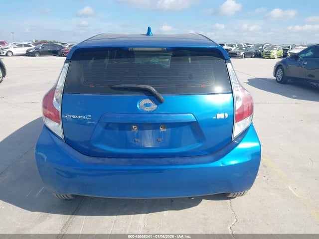 Toyota Prius C Two 2015 JTDKDTB32F1578965 Image 16