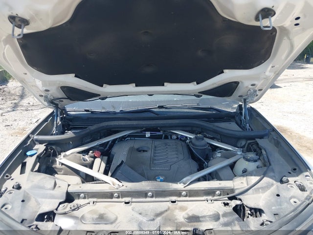 2022 Bmw X7 Xdrive40i მანქანა იყიდება აუქციონზე, vin: 5UXCW2C09N9L58976, აუქციონის ნომერი: 45508349