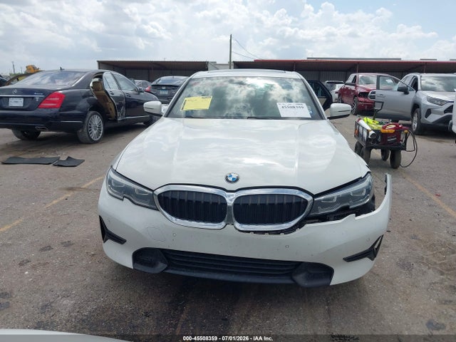 2020 Bmw 330i Xdrive მანქანა იყიდება აუქციონზე, vin: 3MW5R7J00L8B03669, აუქციონის ნომერი: 45508359