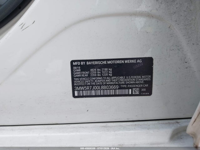 2020 Bmw 330i Xdrive მანქანა იყიდება აუქციონზე, vin: 3MW5R7J00L8B03669, აუქციონის ნომერი: 45508359