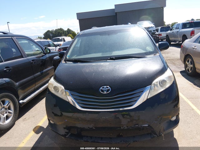 5TDYK3DCXES473959 Toyota Sienna Xle V6 8 Passenger