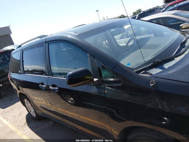 5TDYK3DCXES473959 Toyota Sienna Xle V6 8 Passenger