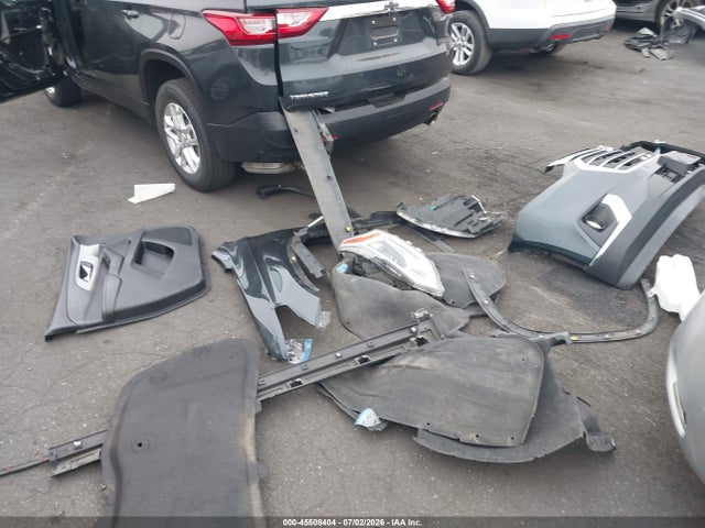 1GNERGKW2LJ317063 Chevrolet Traverse Fwd Lt Cloth