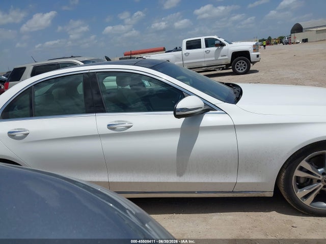 WDDWF4JB4JR387235 Mercedes-Benz C 300