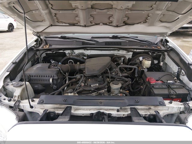 5TFRX5GN8HX100027 Toyota Tacoma Sr