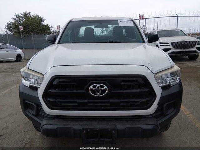 5TFRX5GN8HX100027 Toyota Tacoma Sr