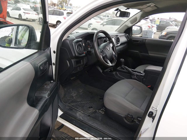 5TFRX5GN8HX100027 Toyota Tacoma Sr