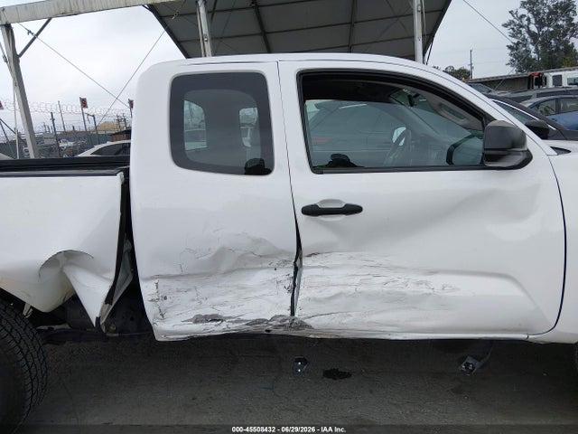 5TFRX5GN8HX100027 Toyota Tacoma Sr