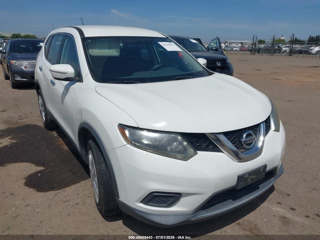 Auction sale of the 2015 Nissan Rogue S, vin: 5N1AT2MT1FC833532, lot number: 45508443