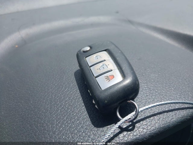2015 Nissan Rogue S მანქანა იყიდება აუქციონზე, vin: 5N1AT2MT1FC833532, აუქციონის ნომერი: 45508443