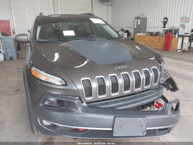 2015 Jeep Cherokee Trailhawk მანქანა იყიდება აუქციონზე, vin: 1C4PJMBS6FW696791, აუქციონის ნომერი: 45508576
