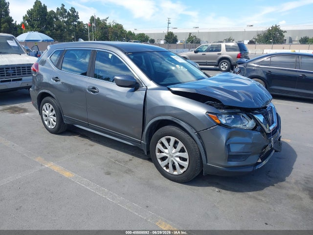 Nissan ROGUE S 2018 JN8AT2MT9JW459591 Image 1