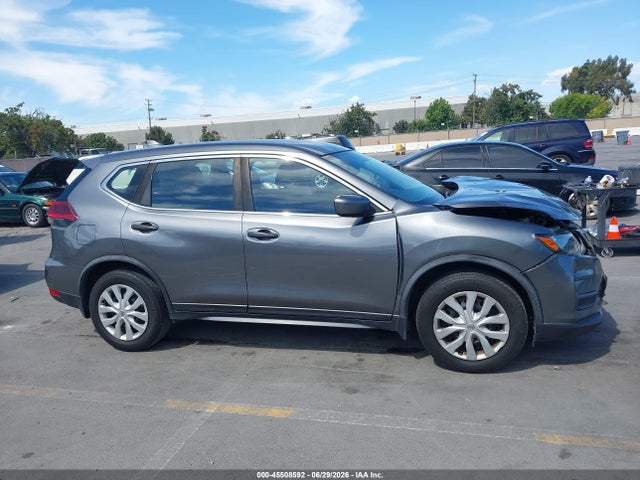 Nissan ROGUE S 2018 JN8AT2MT9JW459591 Image 13