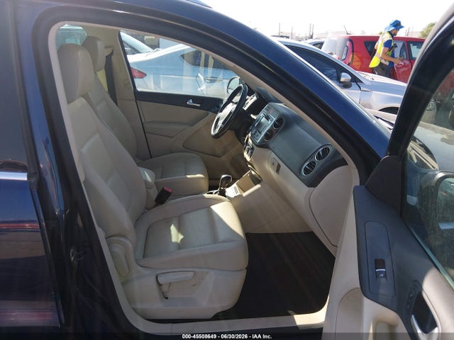 Aukcja sprzedaży 2011 Volkswagen Tiguan Se, vin: WVGBV7AX4BW000237, numer aukcji: 45508649