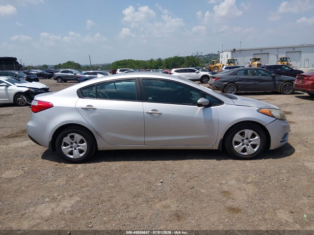 KIA FORTE LX 2015 KNAFK4A63F5433660 Image 13