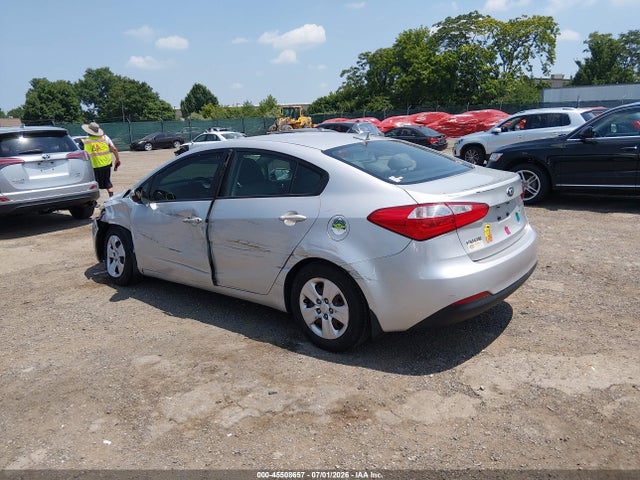 KIA FORTE LX 2015 KNAFK4A63F5433660 Image 3