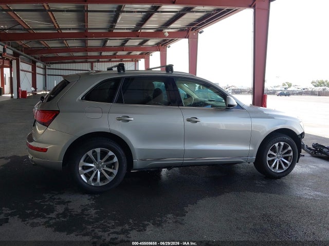 WA1C2AFP4HA022925 Audi Q5 2.0t Premium