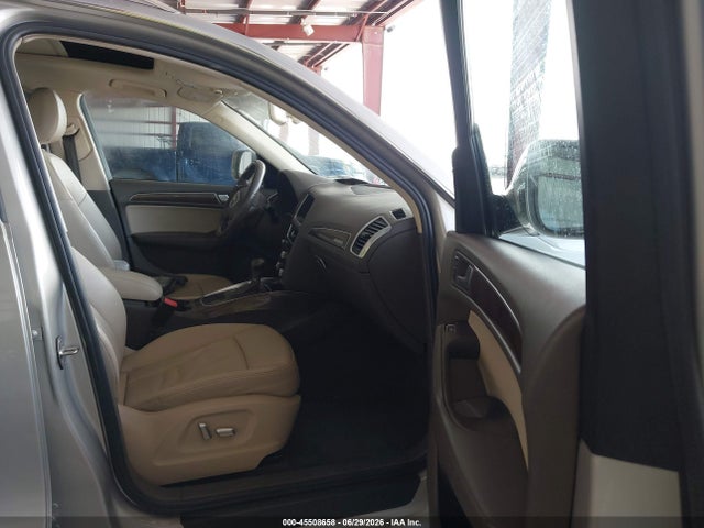 WA1C2AFP4HA022925 Audi Q5 2.0t Premium