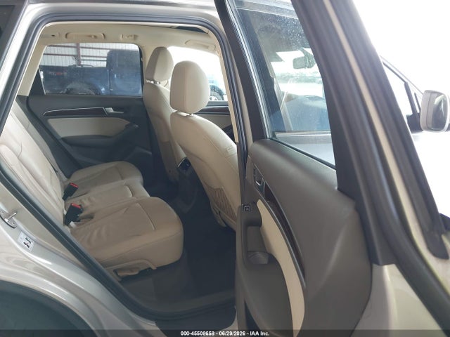 WA1C2AFP4HA022925 Audi Q5 2.0t Premium